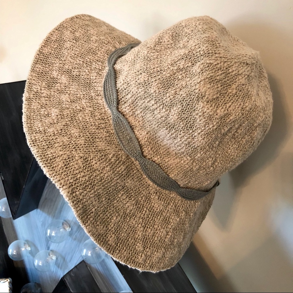 Neutral Hat - Picture 5 of 8